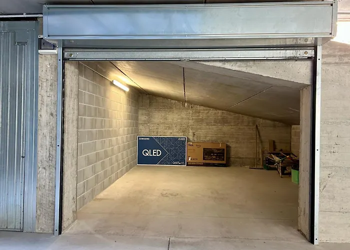 아파트 Loft Trevisan Elegant In With Private Garage *